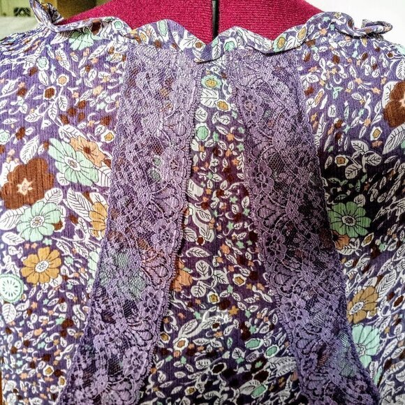 Bisou Bisou Sheer Boho Lace Accent Ruffle Neck Top - Picture 4 of 7